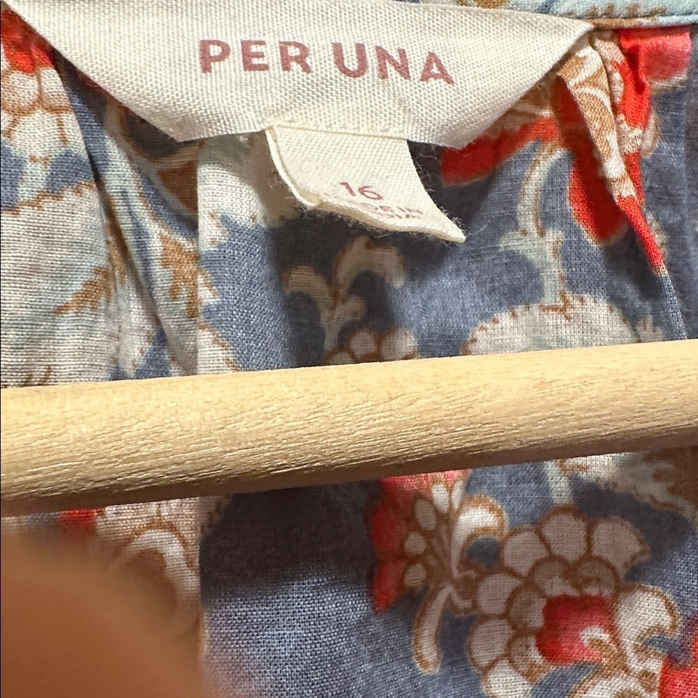 PER UNA Floral Blouse with Red and Blue Hues - Picture 4 of 4
